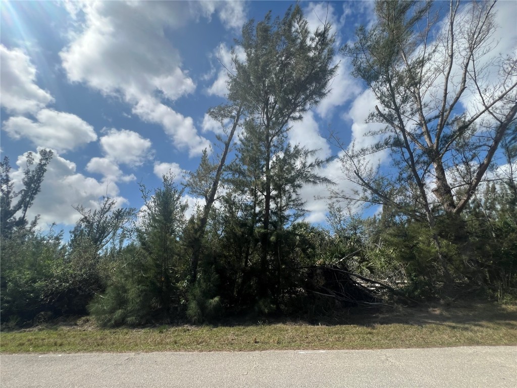 8409 Antwerp Circle Port Charlotte FL 33981 C7505215 image1