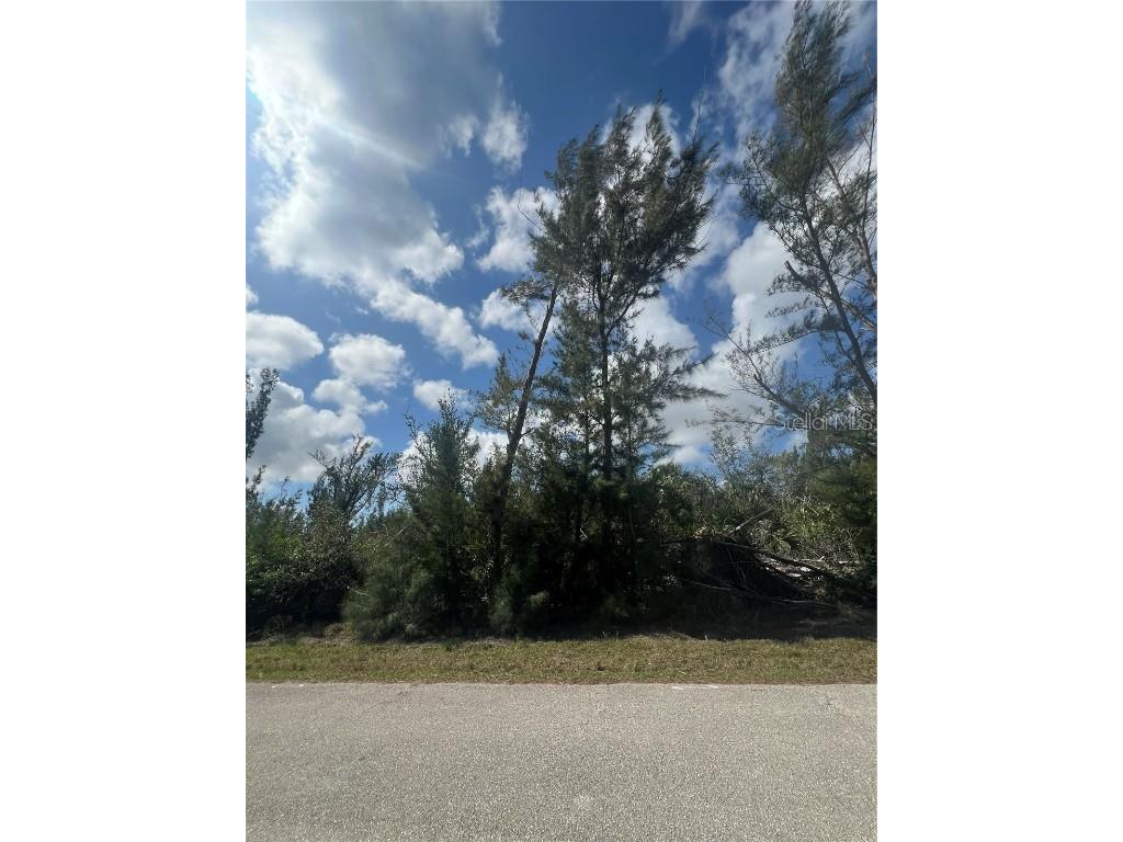 8409 Antwerp Circle Port Charlotte FL 33981 C7505215 image4