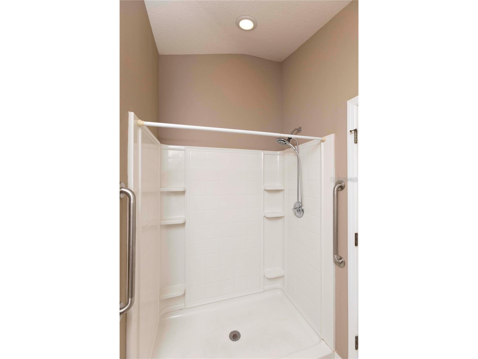8409 Blue Rock Drive New Port Richey FL 34653 W7884839 image24