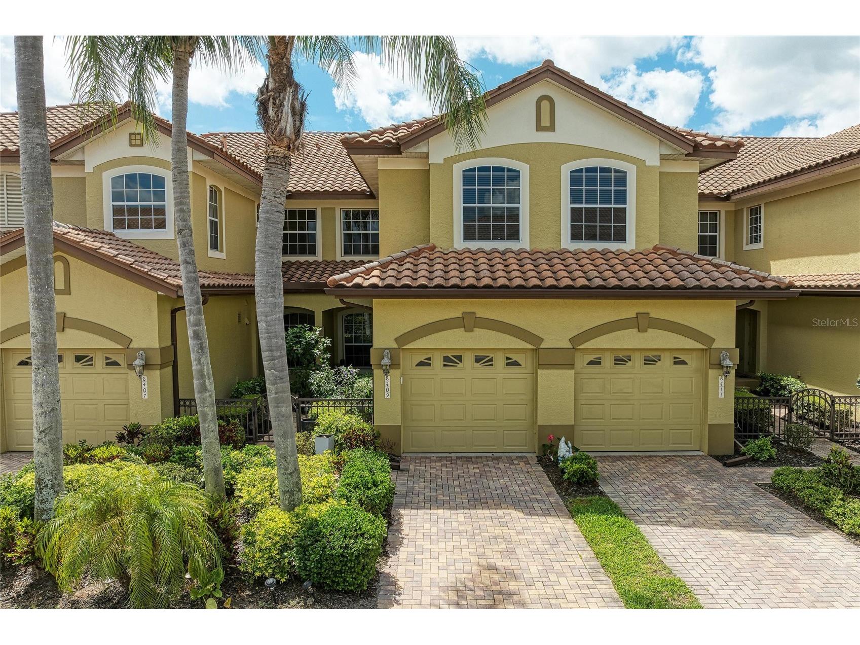8409 Miramar Way #102 Lakewood Ranch FL 34202 A4688134 image1