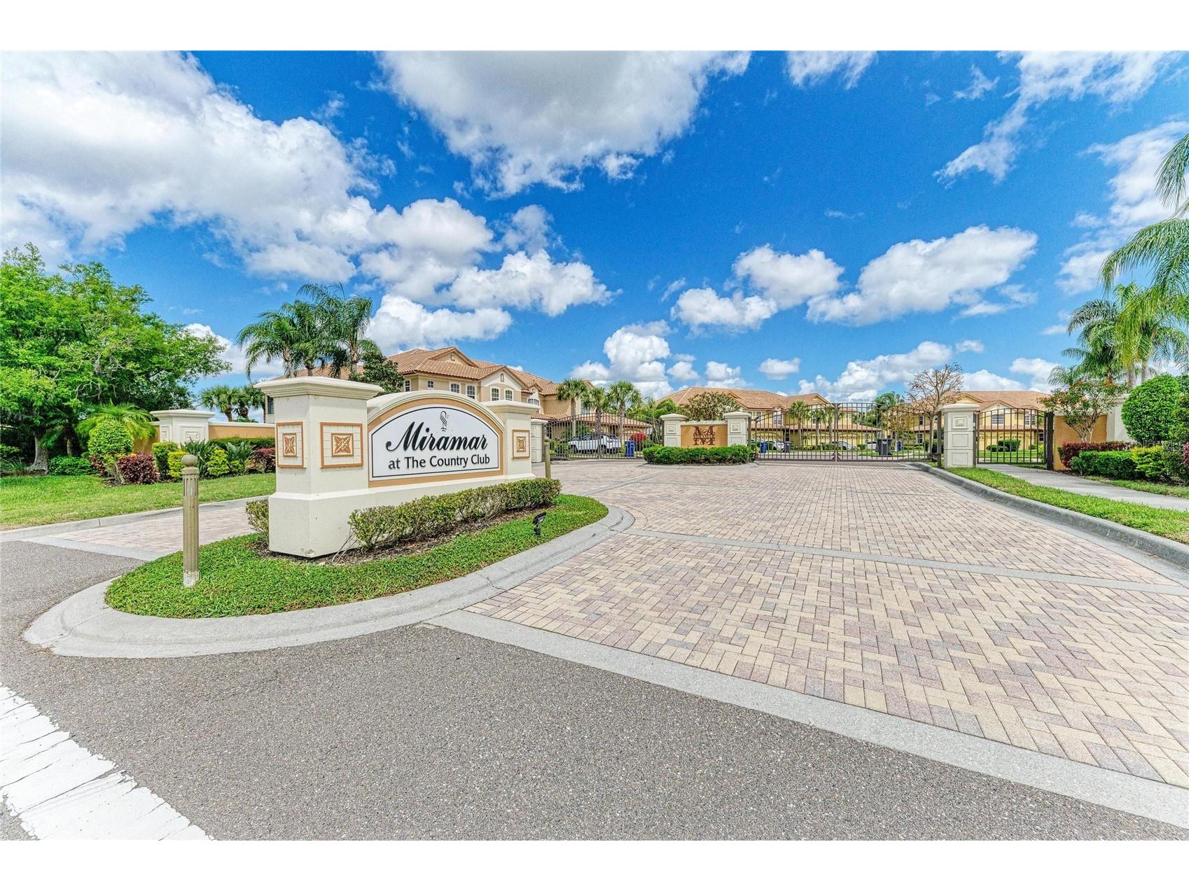 8409 Miramar Way #102 Lakewood Ranch FL 34202 A4688134 image2