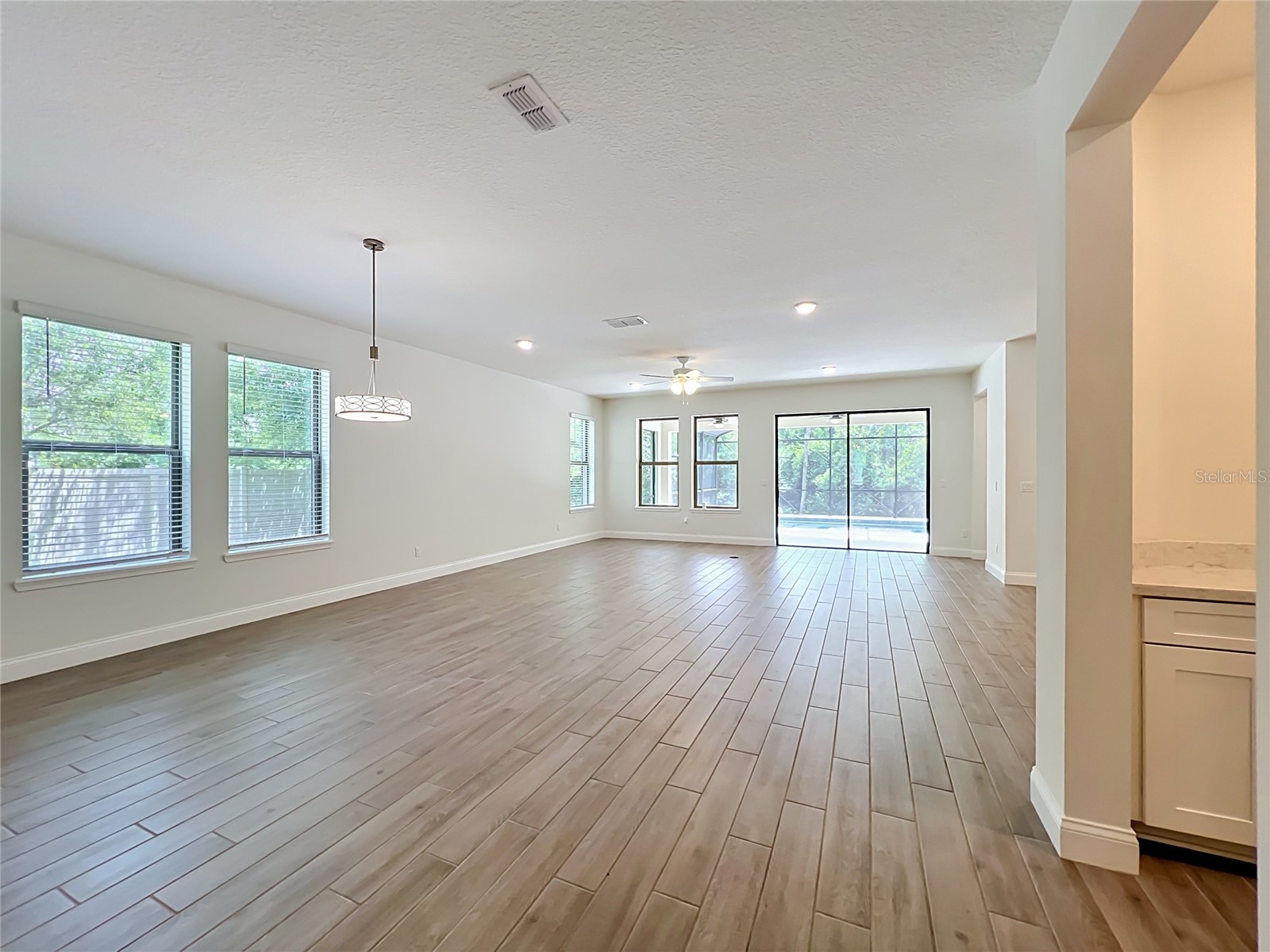 8409 Vivaro Isle Way Windermere FL 34786 G5112154 image22