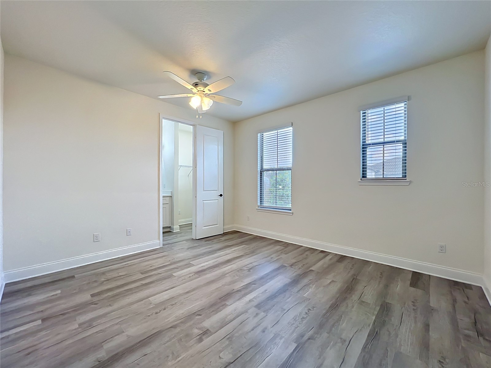 8409 Vivaro Isle Way Windermere FL 34786 G5112154 image56