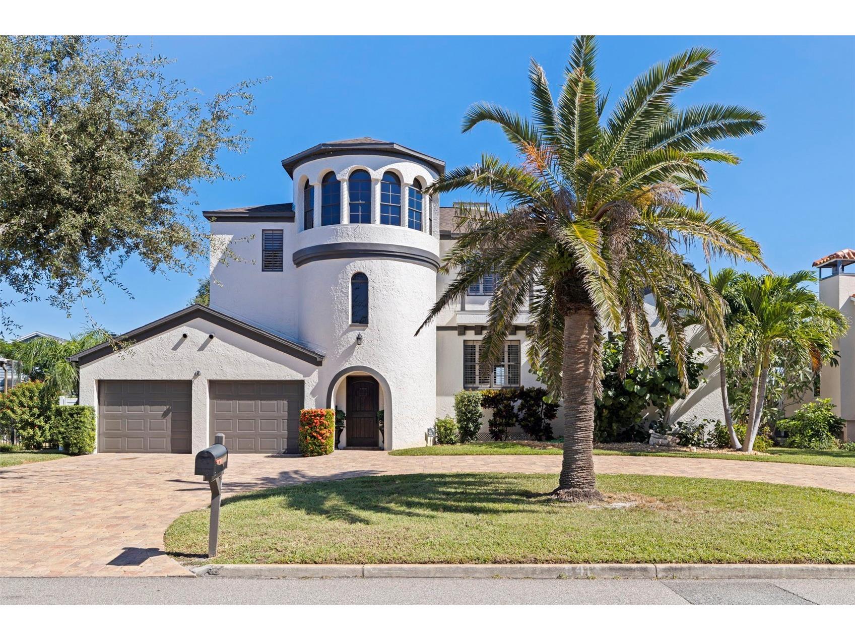 841 2nd Avenue S Tierra Verde FL 33715 - TAMPA BAY TB8437507 image1