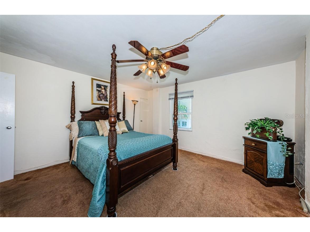 841 4th Avenue N #21 Saint Petersburg FL 33701 TB8395653 image27