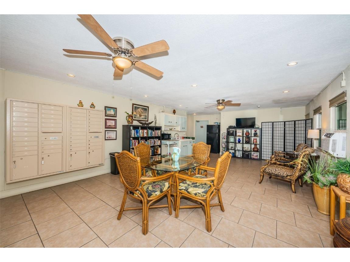 841 4th Avenue N #21 Saint Petersburg FL 33701 TB8395653 image34