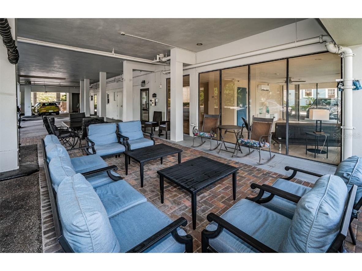 841 4th Avenue N #21 Saint Petersburg FL 33701 TB8395653 image47