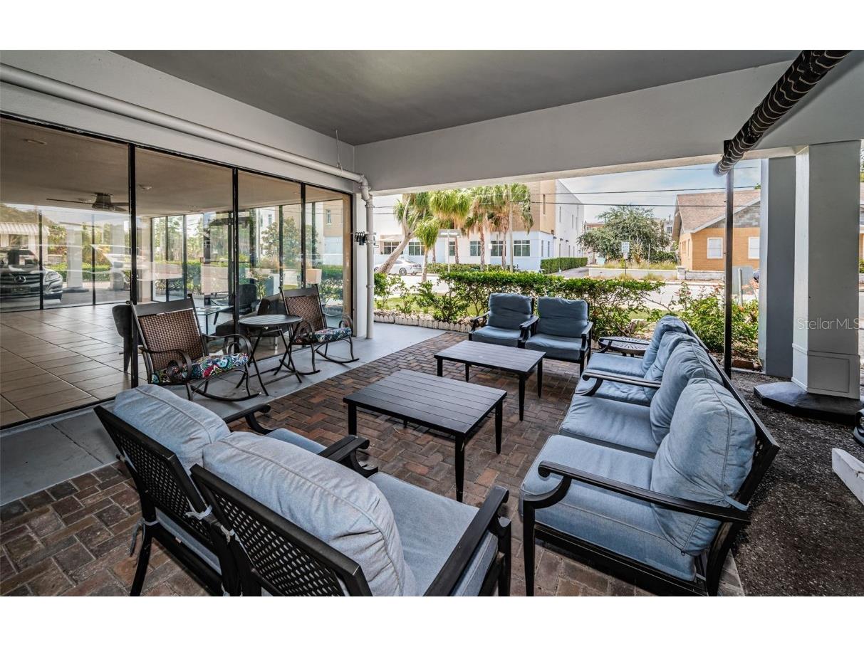 841 4th Avenue N #21 Saint Petersburg FL 33701 TB8395653 image48