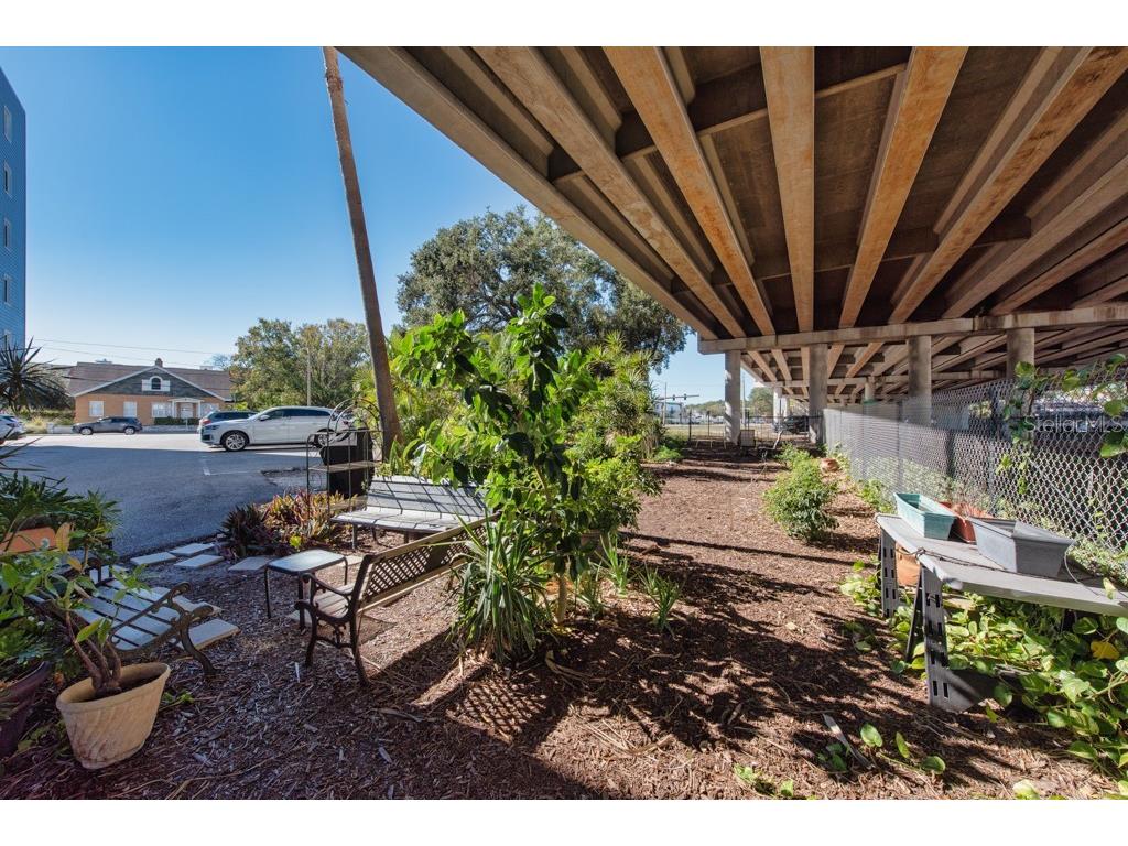 841 4th Avenue N #64 Saint Petersburg FL 33701 TB8467574 image26
