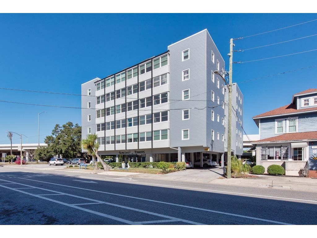 841 4th Avenue N #64 Saint Petersburg FL 33701 TB8467574 image28