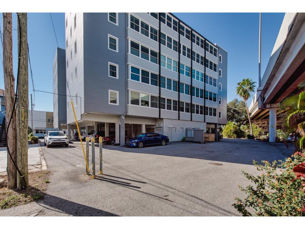 841 4th Avenue N #64 Saint Petersburg FL 33701 TB8467574 image30