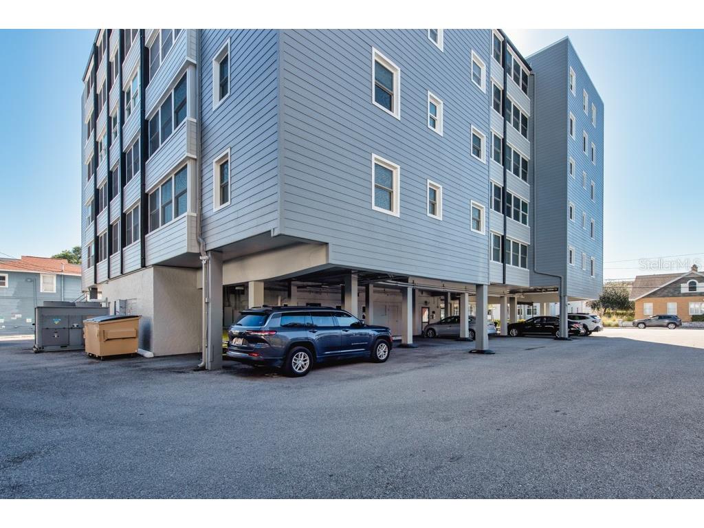 841 4th Avenue N #64 Saint Petersburg FL 33701 TB8467574 image31