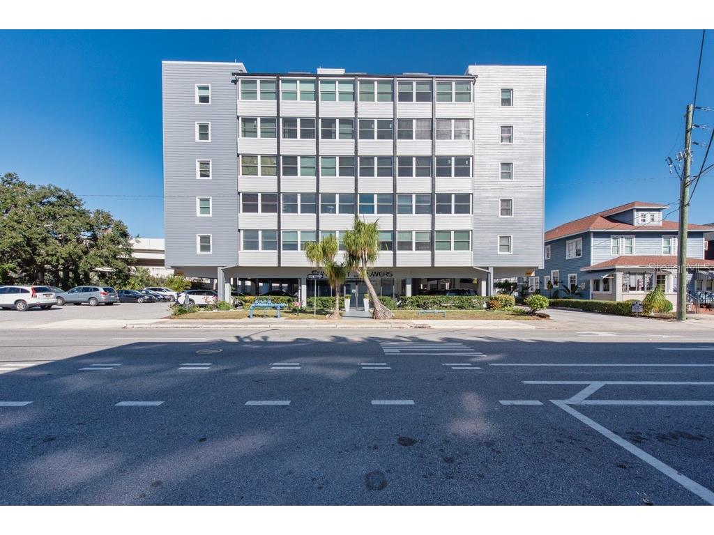 841 4th Avenue N #64 Saint Petersburg FL 33701 TB8467574 image32