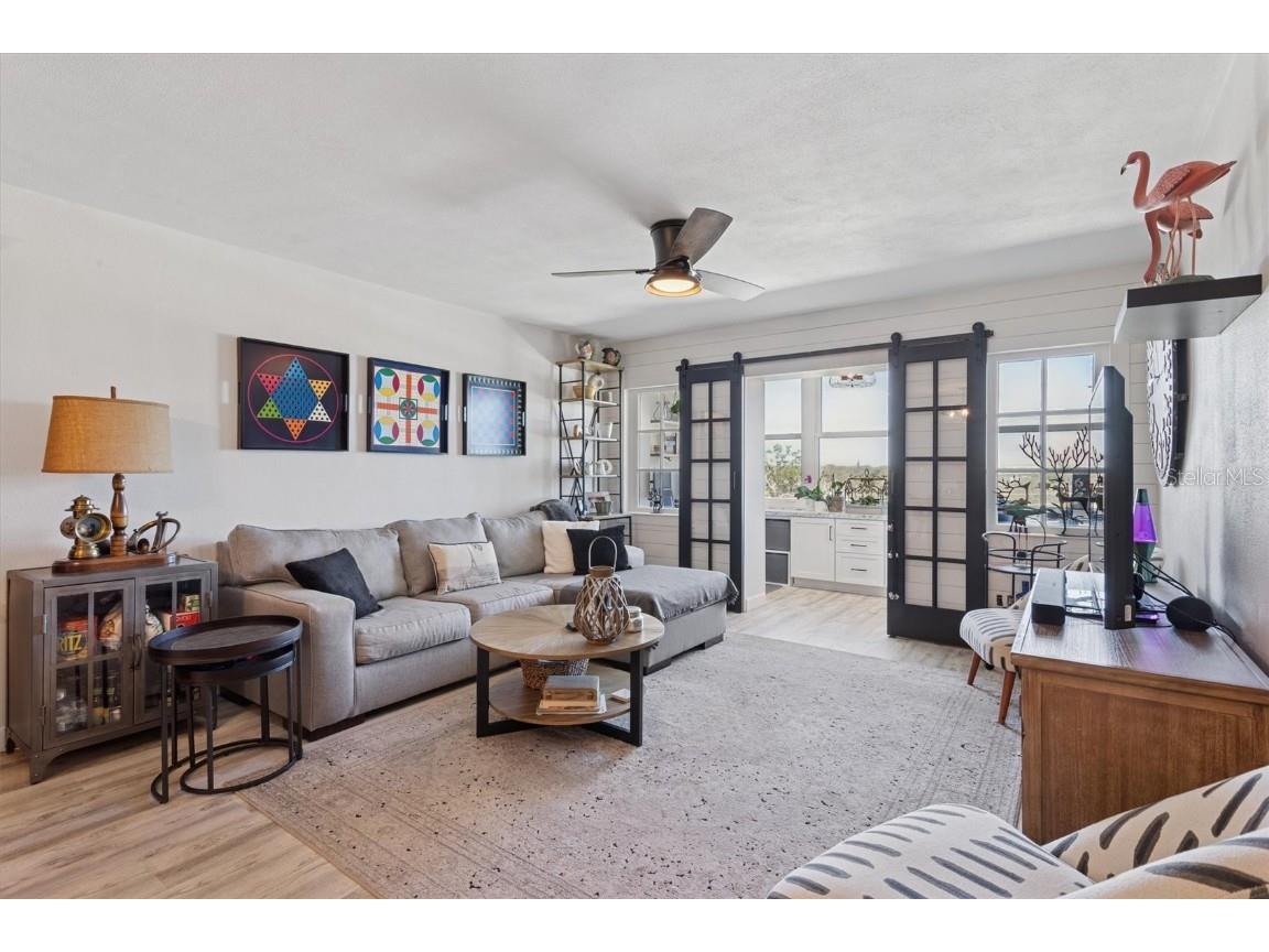 841 4th Avenue N #65 Saint Petersburg FL 33701 TB8453262 image2