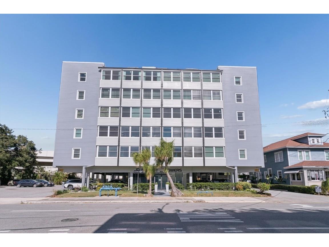841 4th Avenue N #65 Saint Petersburg FL 33701 TB8453262 image27