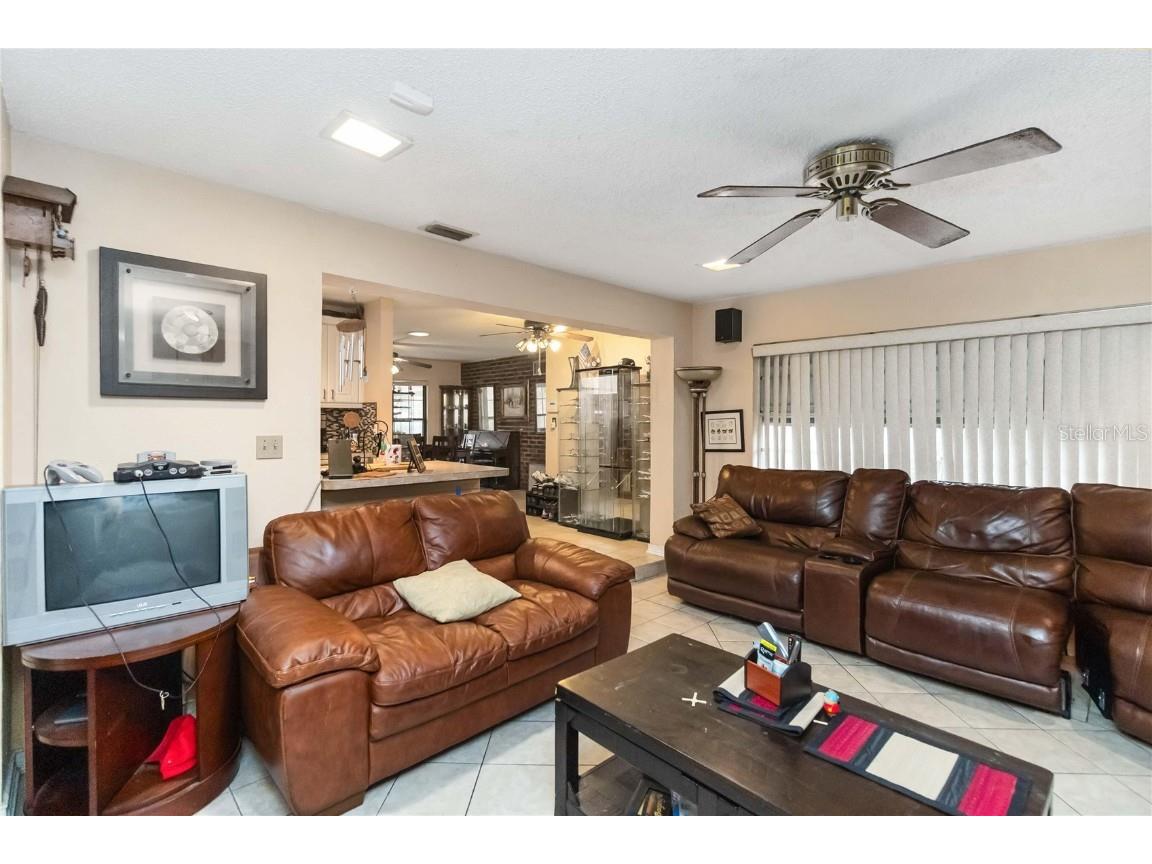 841 Black Oak Court Orlando FL 32809 O6364684 image5