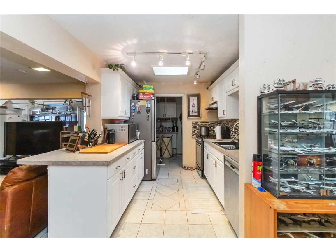 841 Black Oak Court Orlando FL 32809 O6364684 image8