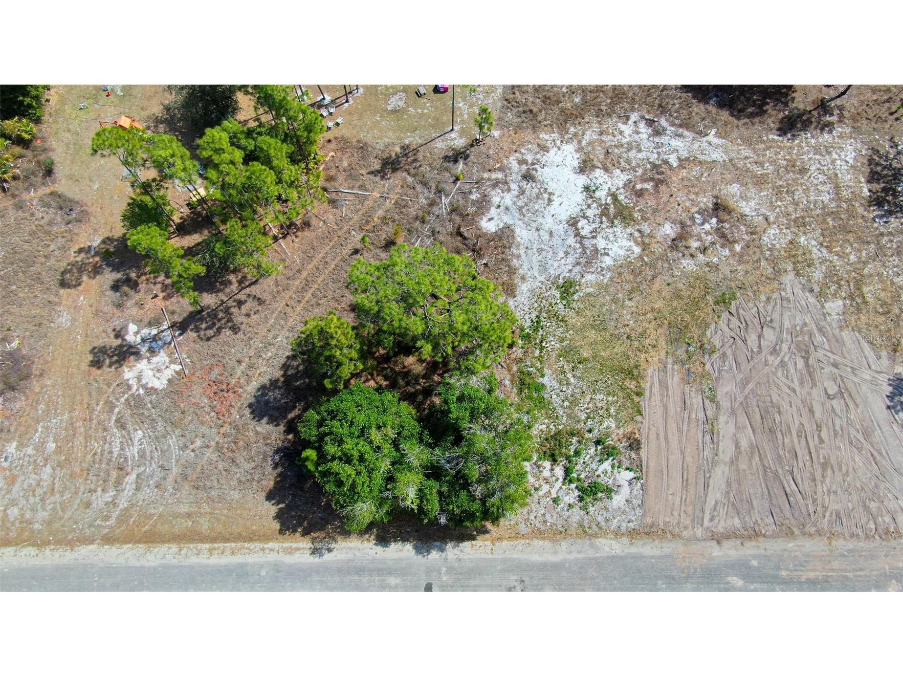 841 Dante Avenue S Lehigh Acres FL 33974 A4685165 image5