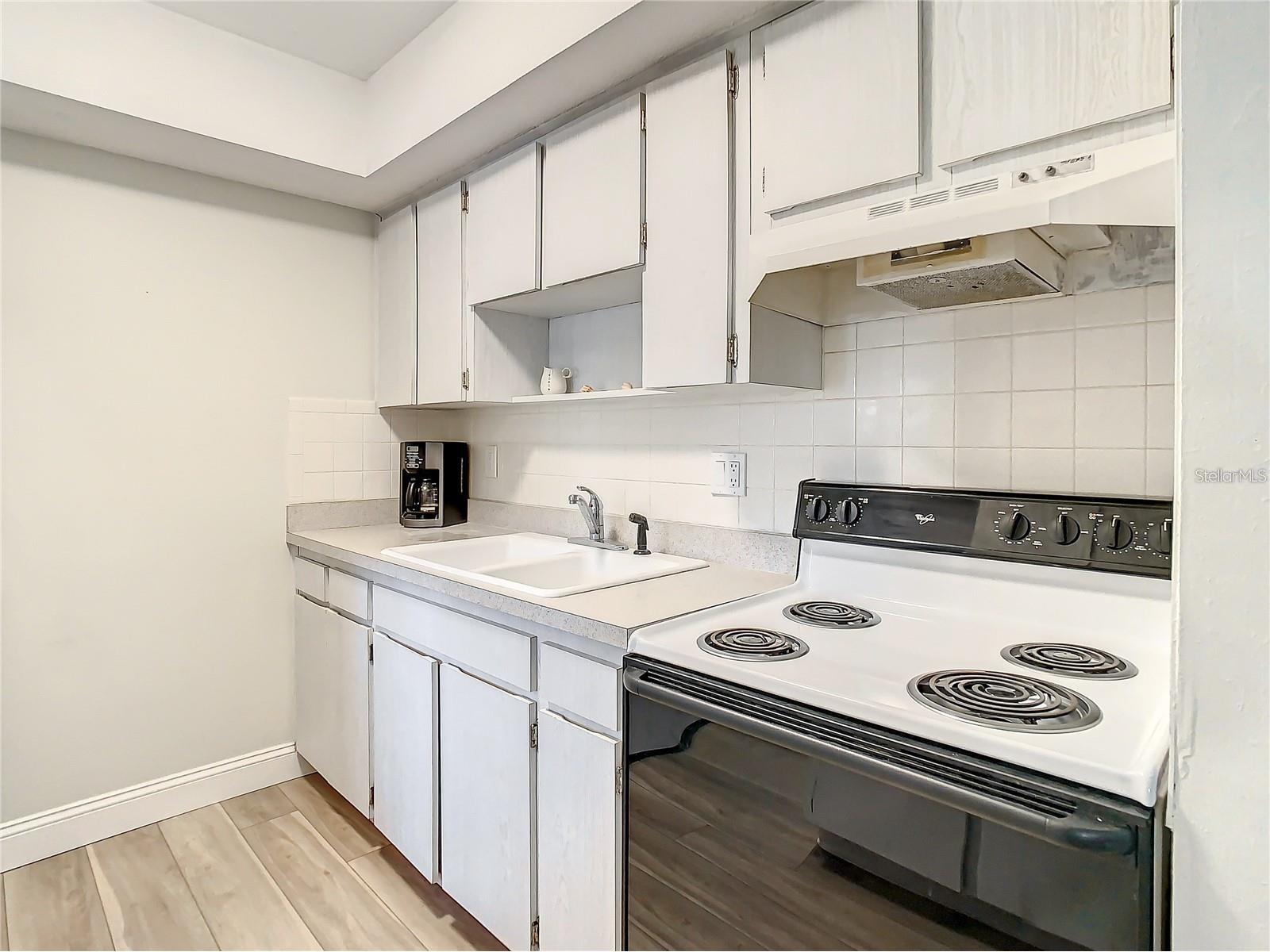 841 Patricia Avenue #103 Dunedin FL 34698 TB8490868 image15