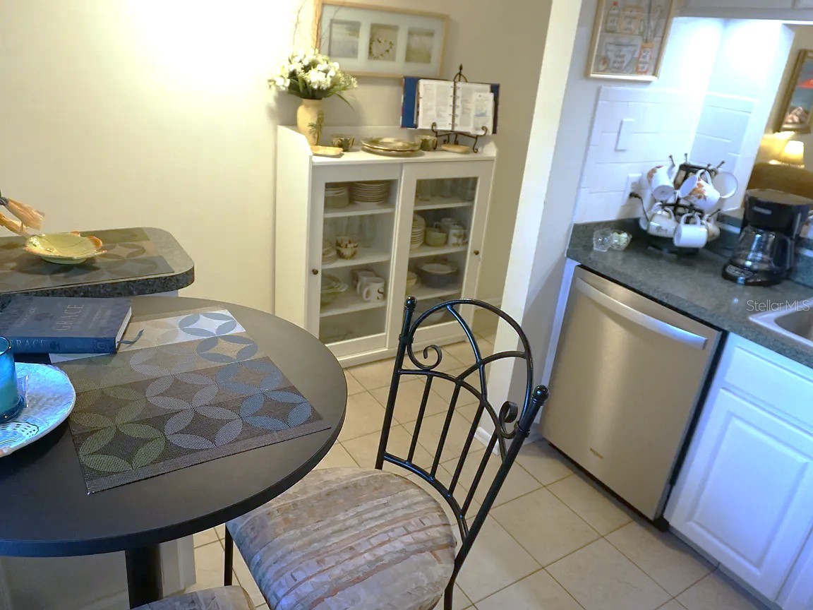 841 Patricia Avenue #206 Dunedin FL 34698 TB8514734 image4