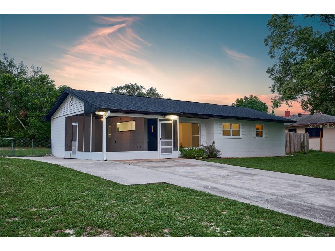 841 S Michigan Avenue Groveland FL 34736 G5097495 image1