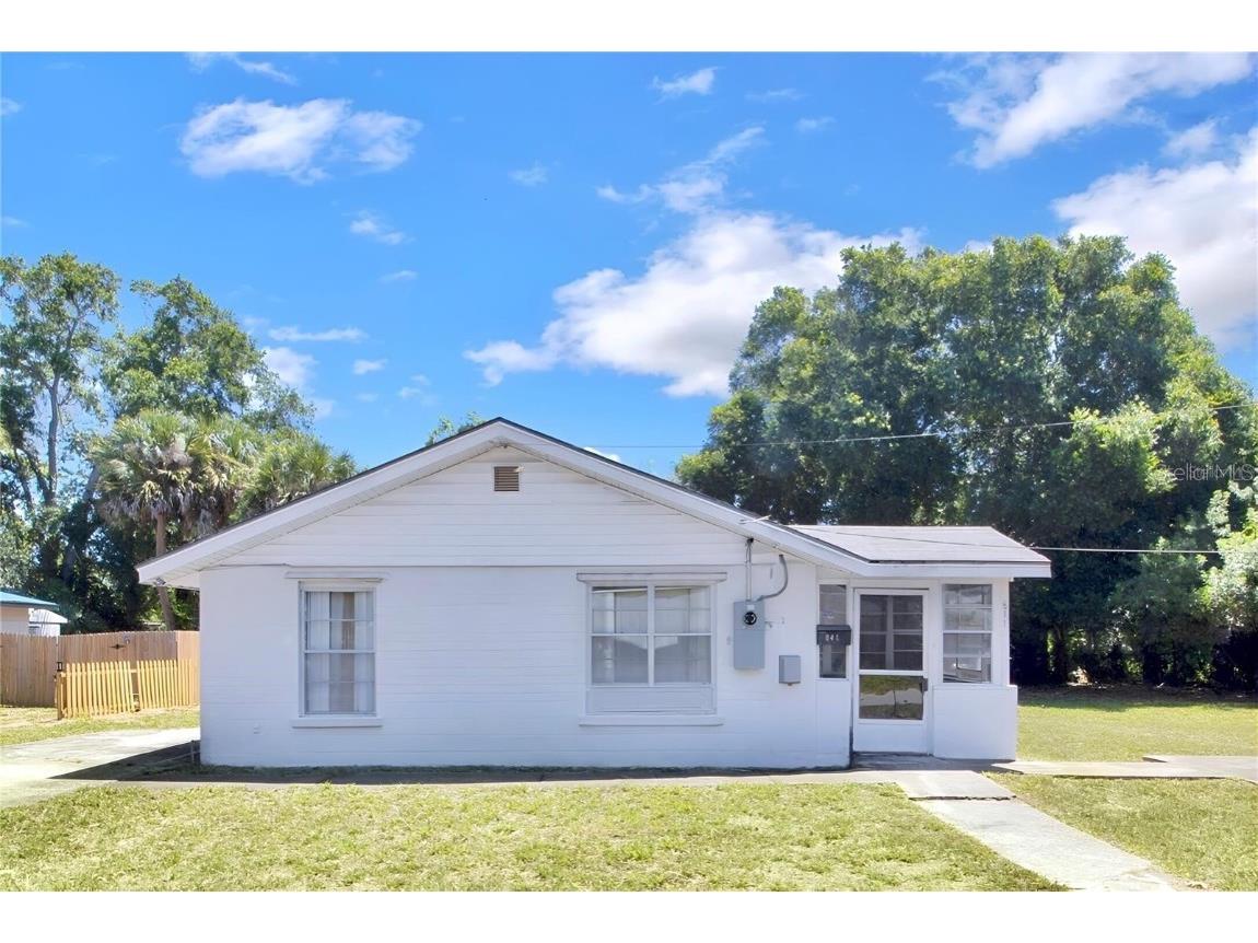 841 Vernon Street Daytona Beach FL 32114 O6358623 image1