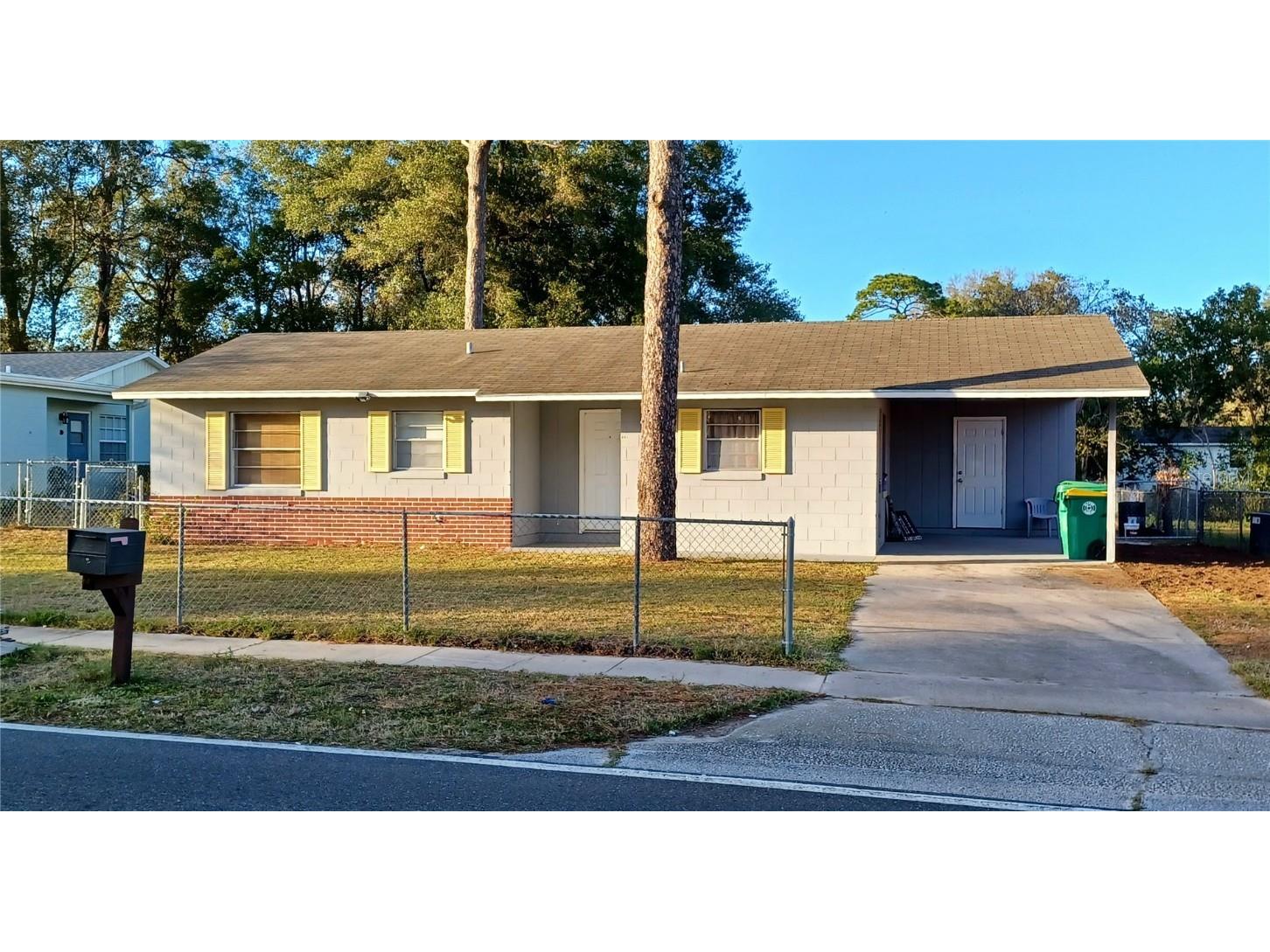 841 W Beresford Avenue Deland FL 32720 V4934455 image1