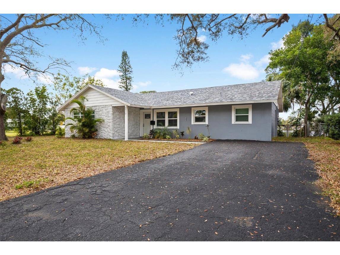 8410 14th Street N Saint Petersburg FL 33702 - Laurel Lake U8231146 image1