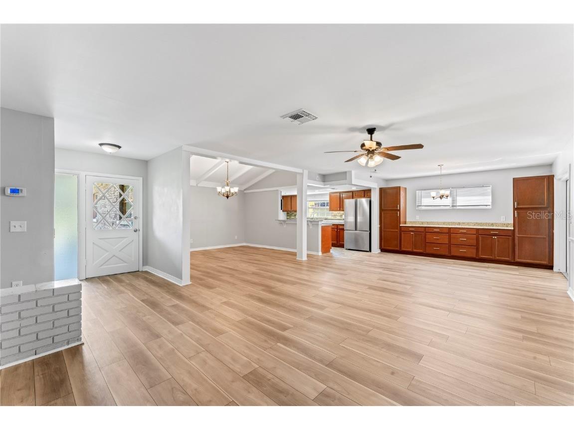 8410 Flagstone Drive, Tampa, FL, 33615 MLS T3533058 Edina Realty