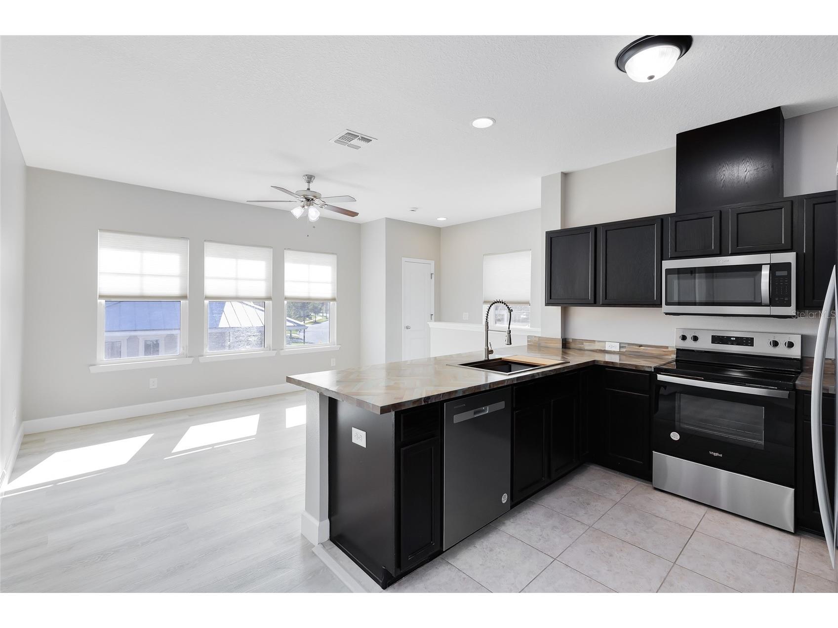 8410 Laureate Boulevard Orlando FL 32827 O6404039 image7