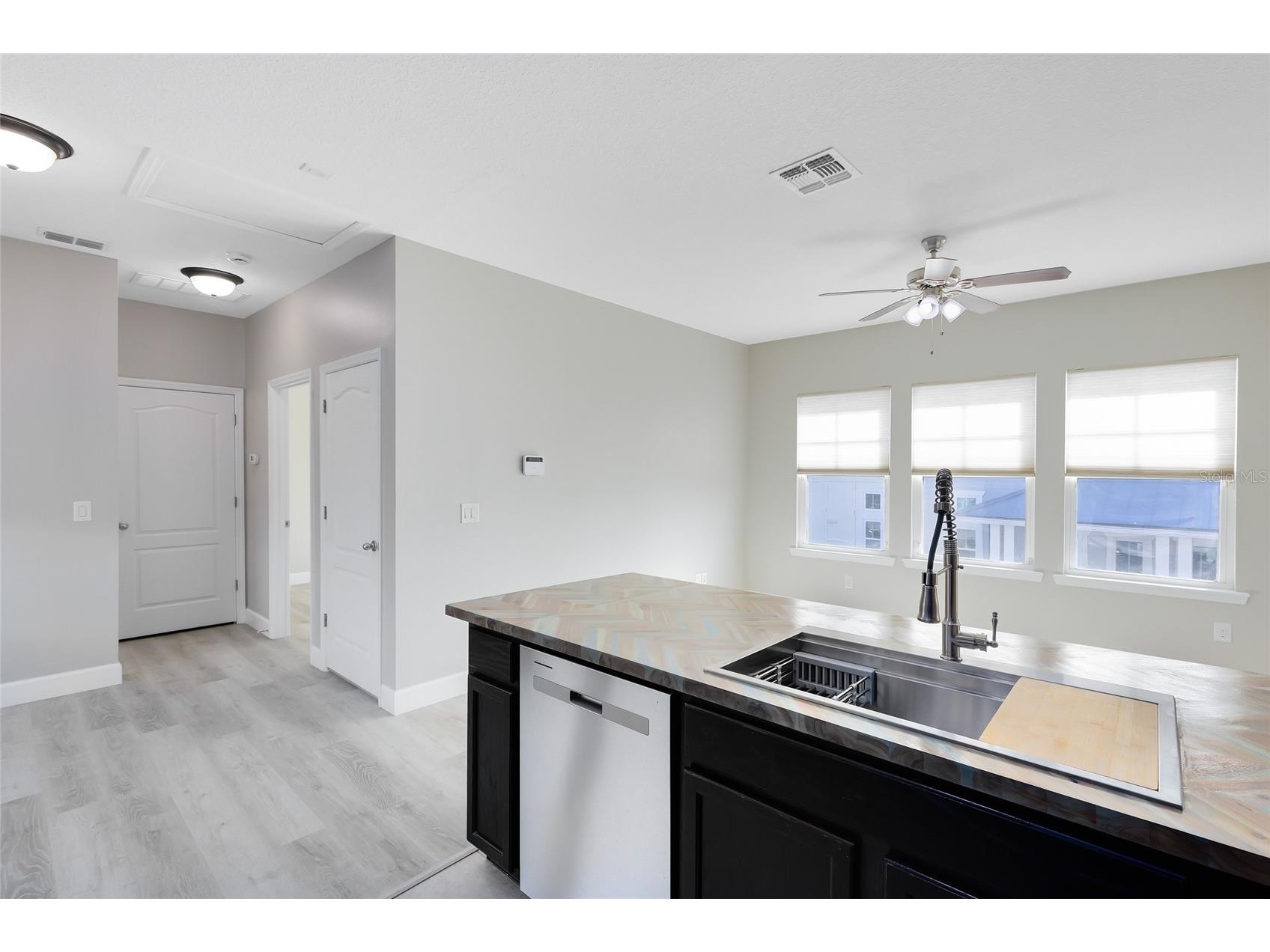 8410 Laureate Boulevard Orlando FL 32827 O6404039 image8