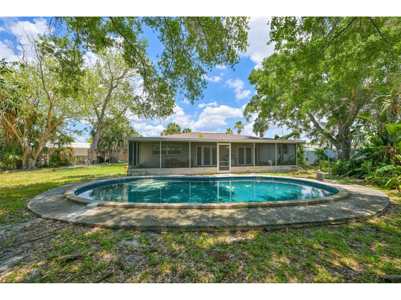 8410 Lava Place Tampa FL 33615 TB8510819 image44