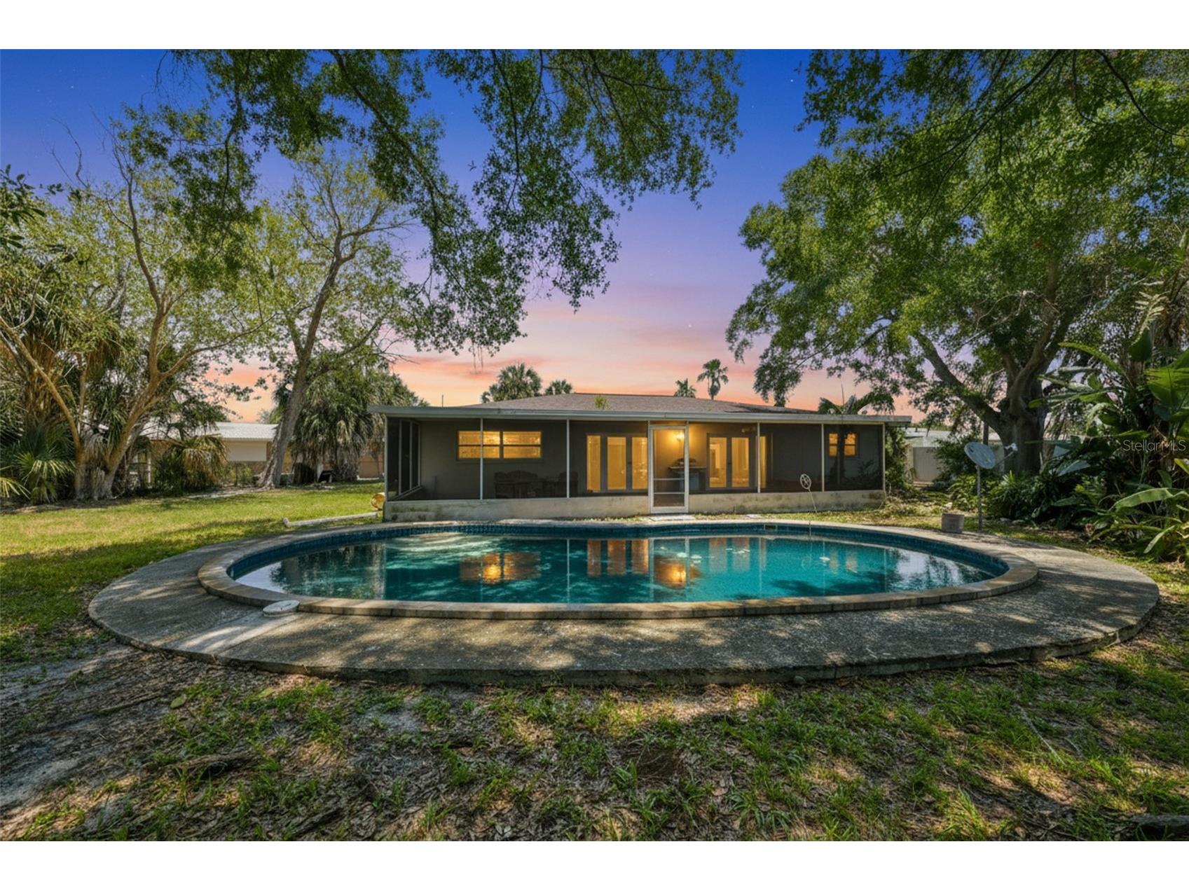 8410 Lava Place Tampa FL 33615 TB8510819 image47