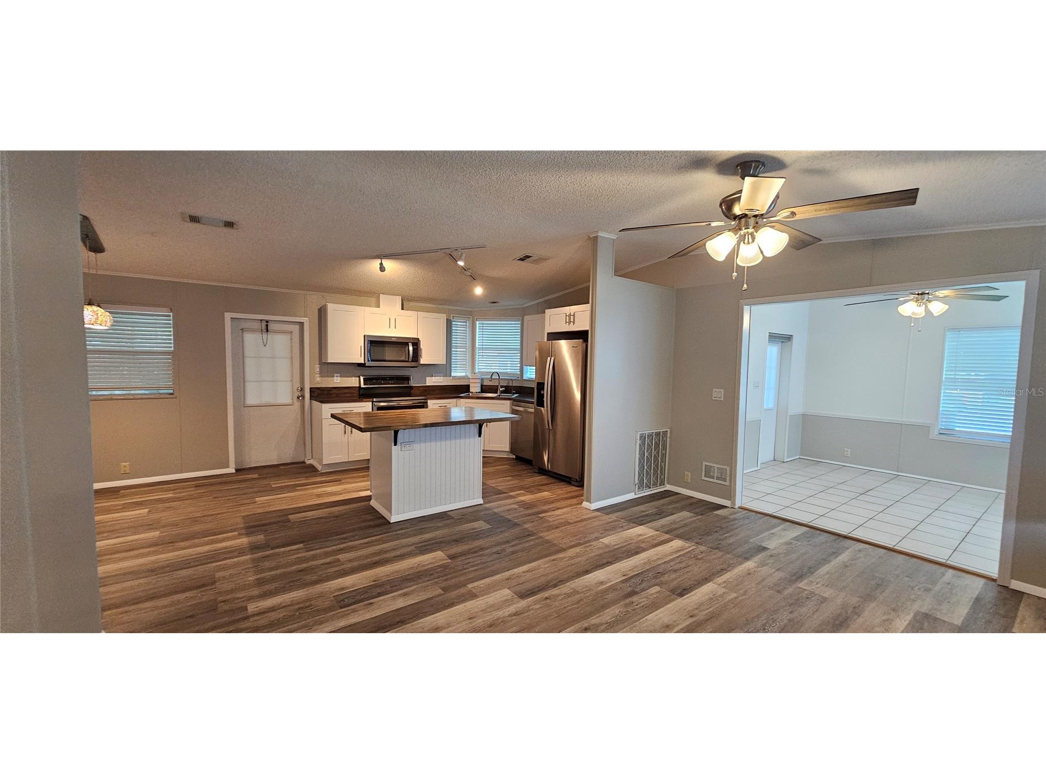 8410 Wagon Wheel Circle North Fort Myers FL 33917 C7522219 image7