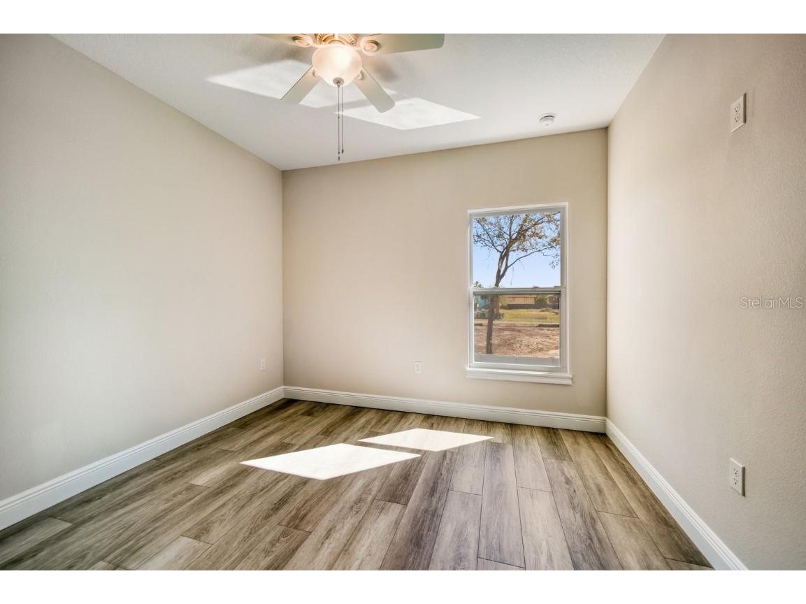 8411 Daves Homes Place Tampa FL 33614 TB8413104 image14