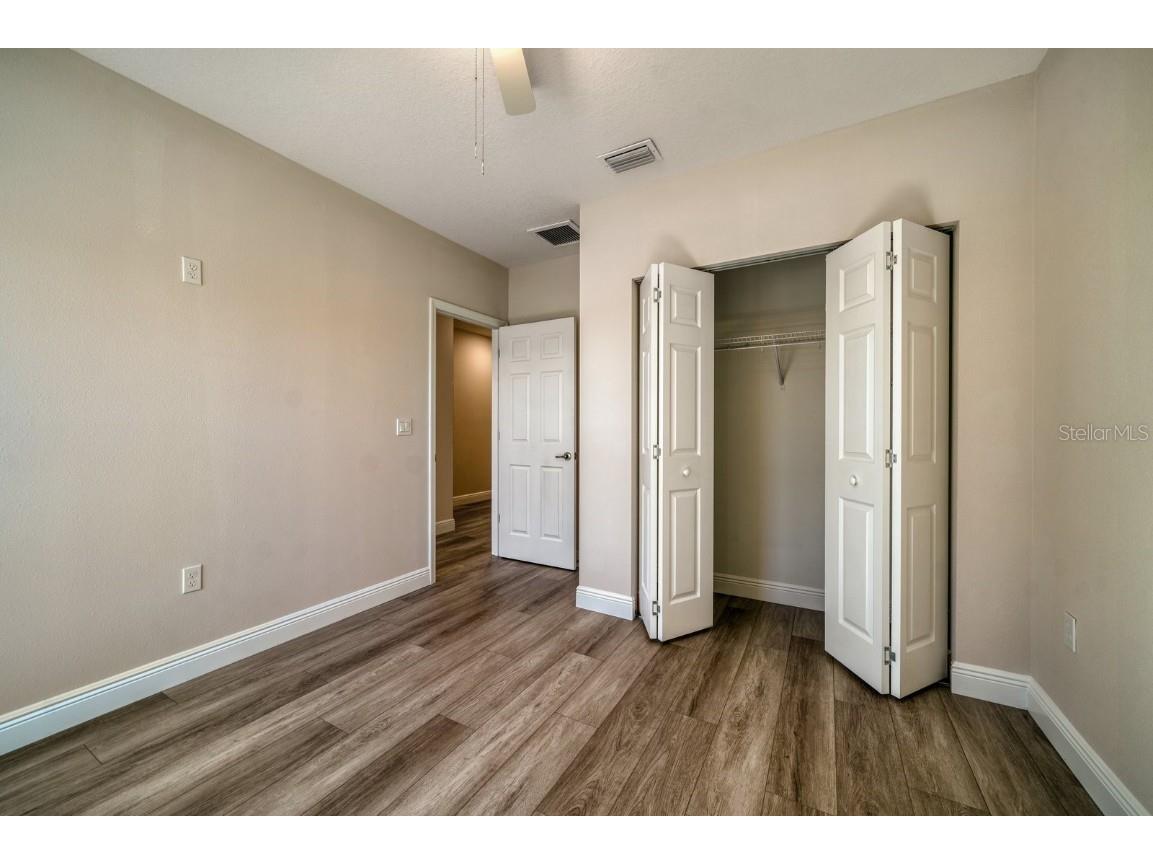 8411 Daves Homes Place Tampa FL 33614 TB8413104 image15