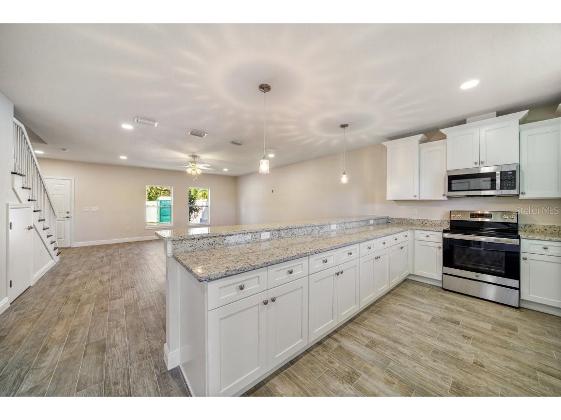 8411 Daves Homes Place Tampa FL 33614 TB8413104 image7