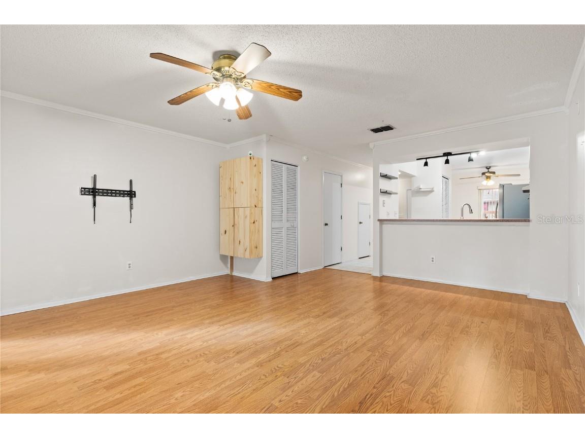 8411 Laurelon Place #10-3 Temple Terrace FL 33637 TB8456793 image9