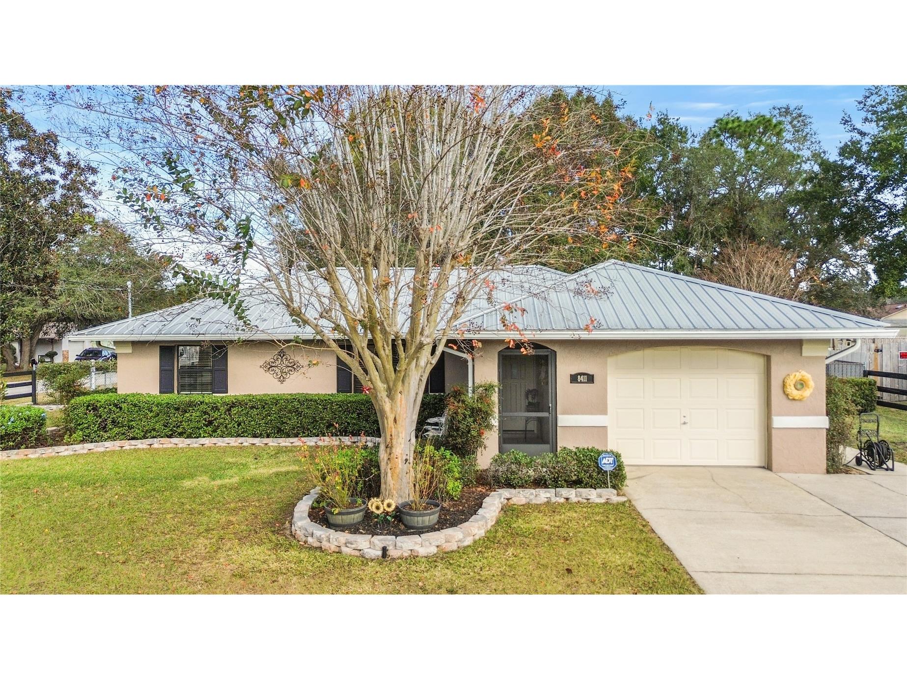 8411 SE 120th Place Belleview FL 34420 OM714452 image1