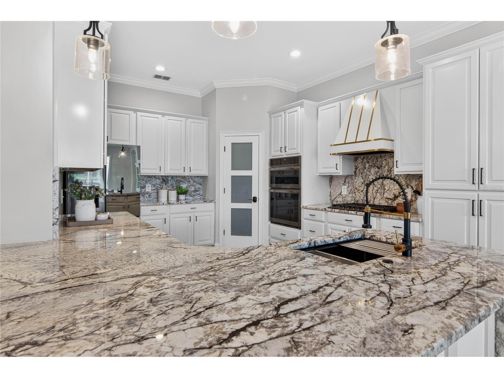 8411 Woburn Court Windermere FL 34786 O6421734 image17