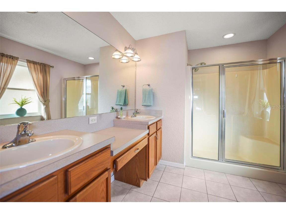 8412 Christopher Lane Weeki Wachee FL 34613 TB8453456 image22