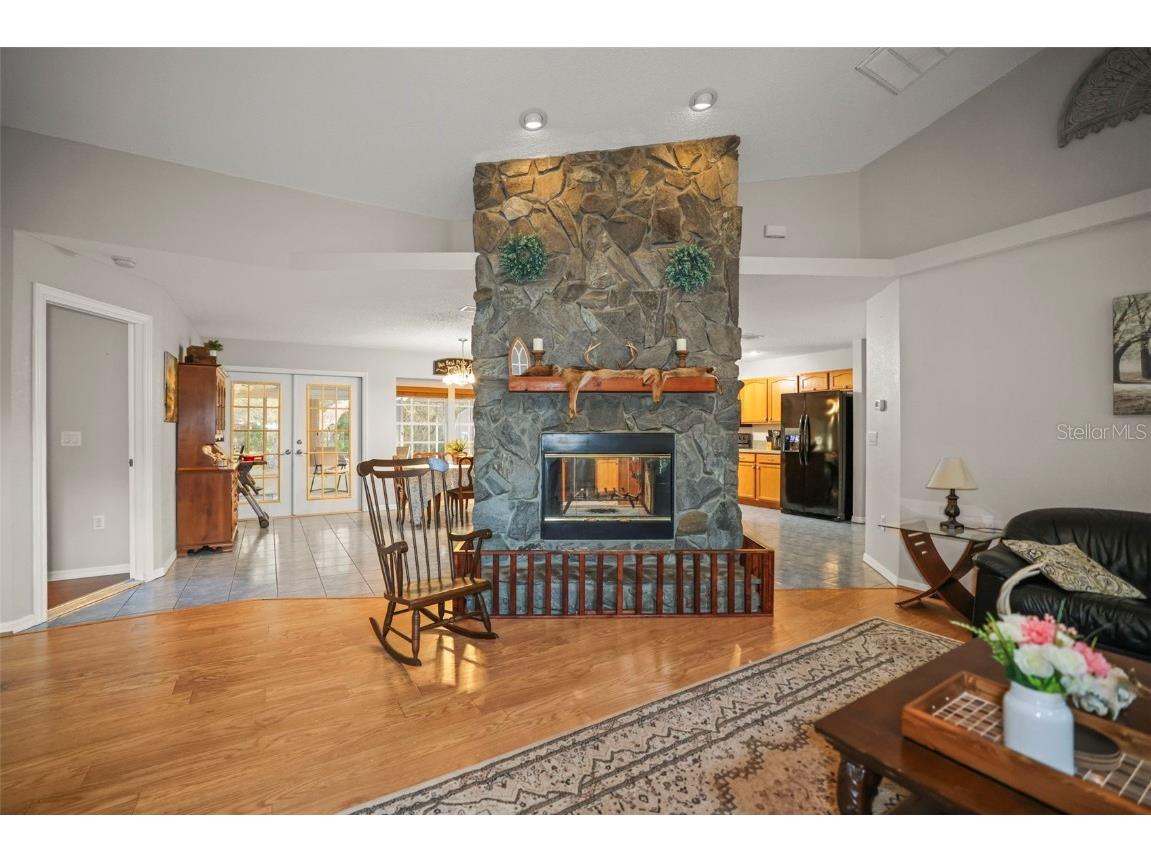 8412 Christopher Lane Weeki Wachee FL 34613 TB8453456 image30