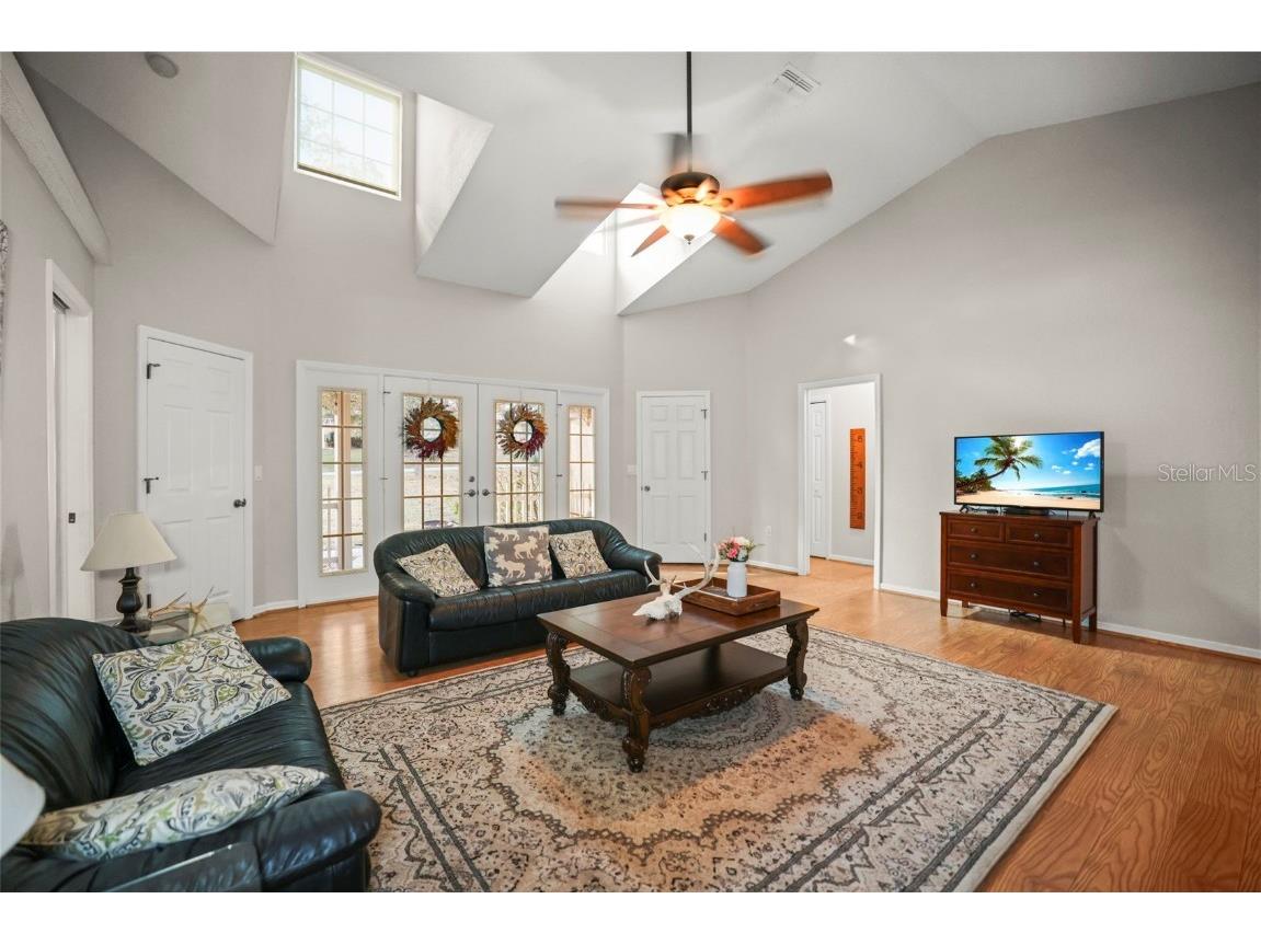 8412 Christopher Lane Weeki Wachee FL 34613 TB8453456 image5