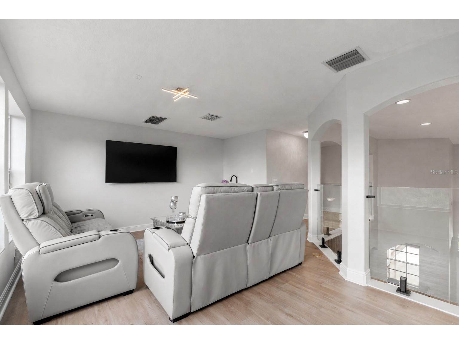 8412 Dunham Station Drive Tampa FL 33647 TB8520749 image67