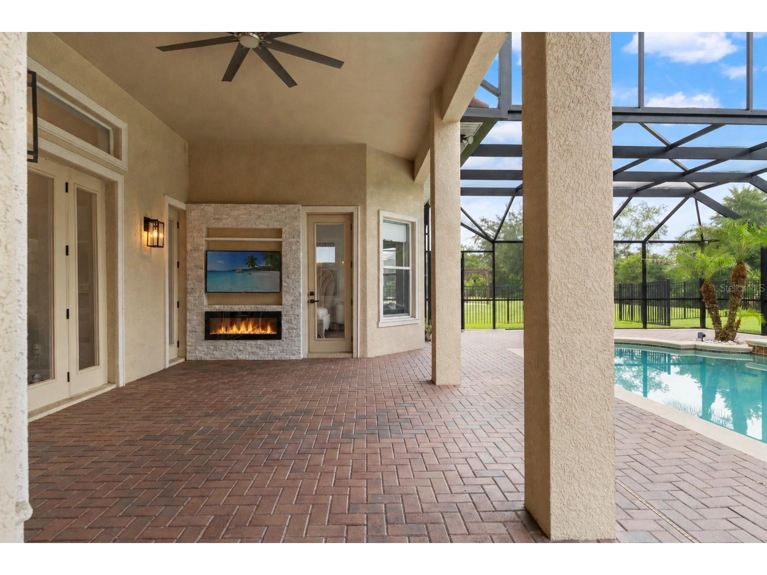 8412 Dunham Station Drive Tampa FL 33647 TB8520749 image77