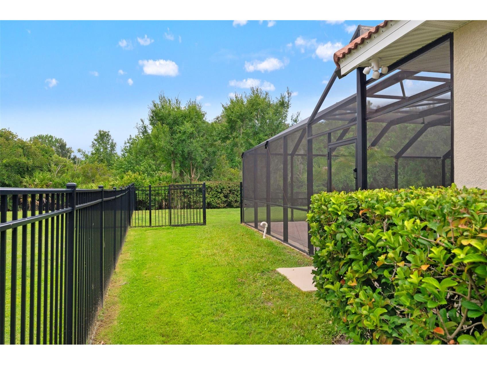 8412 Dunham Station Drive Tampa FL 33647 TB8520749 image85