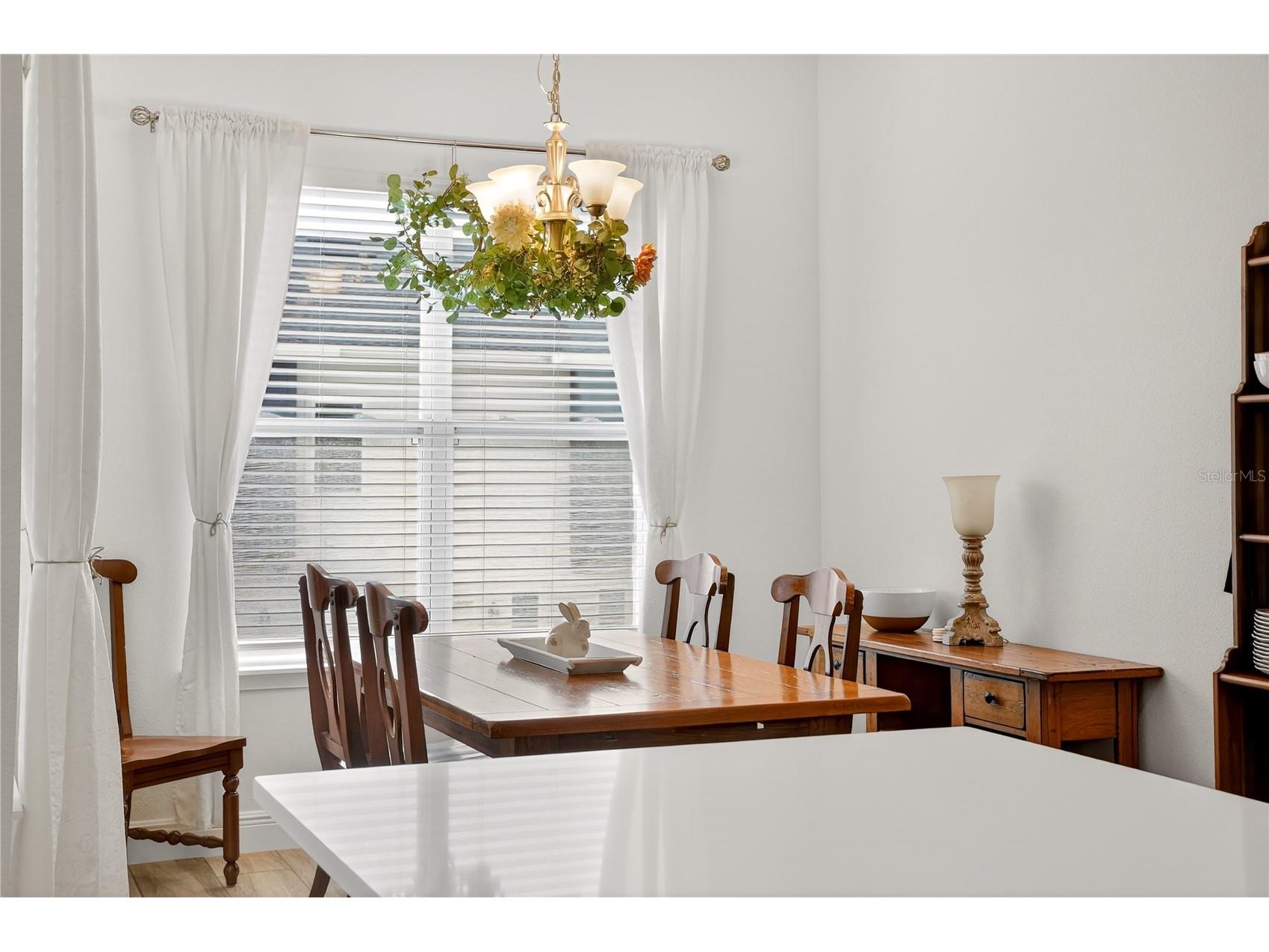 8412 Karrer Ter Orlando FL 32827 O6396858 image15