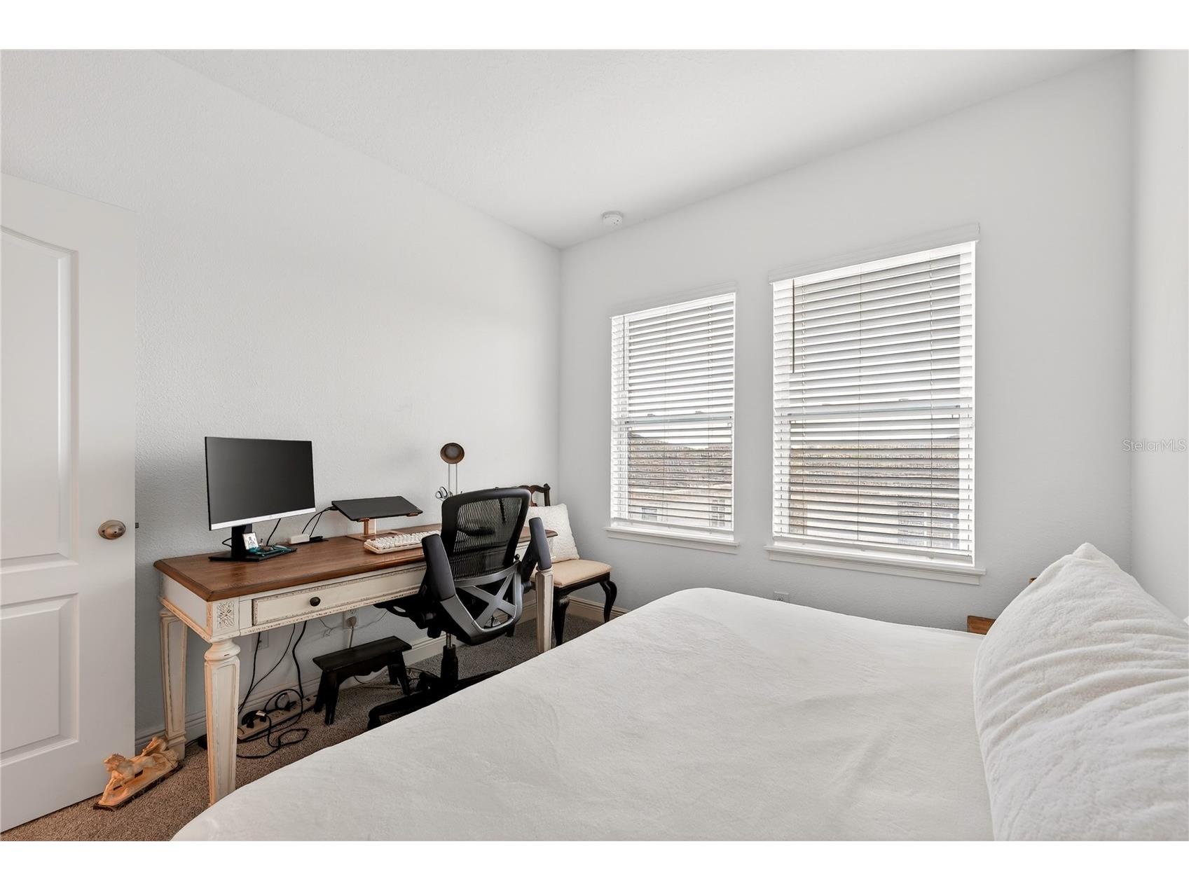 8412 Karrer Ter Orlando FL 32827 O6396858 image33