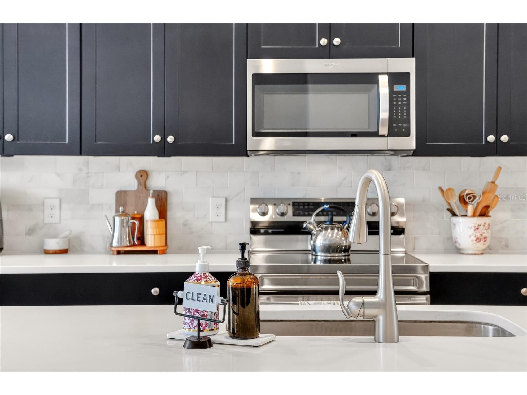 8412 Karrer Ter Orlando FL 32827 O6396858 image9