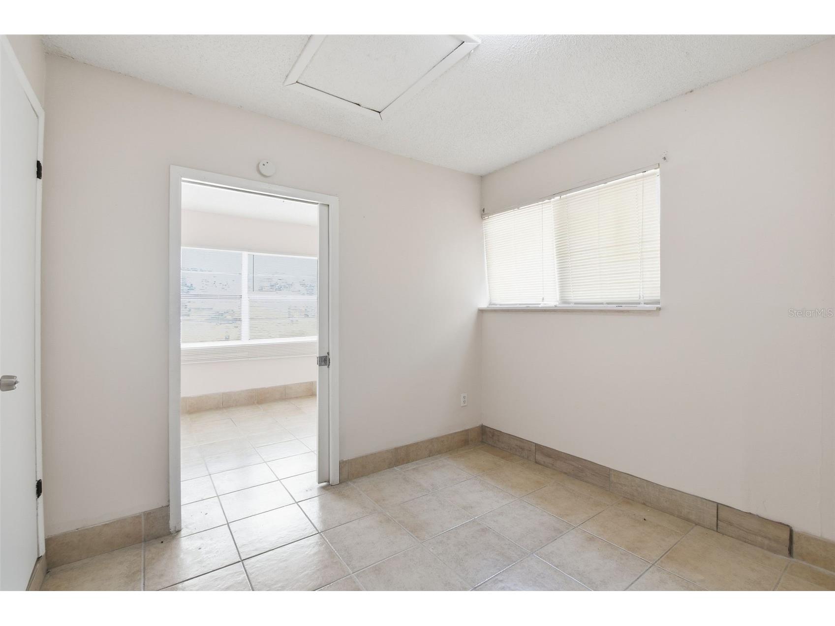 8412 Renald Boulevard Tampa FL 33637 O6408960 image34